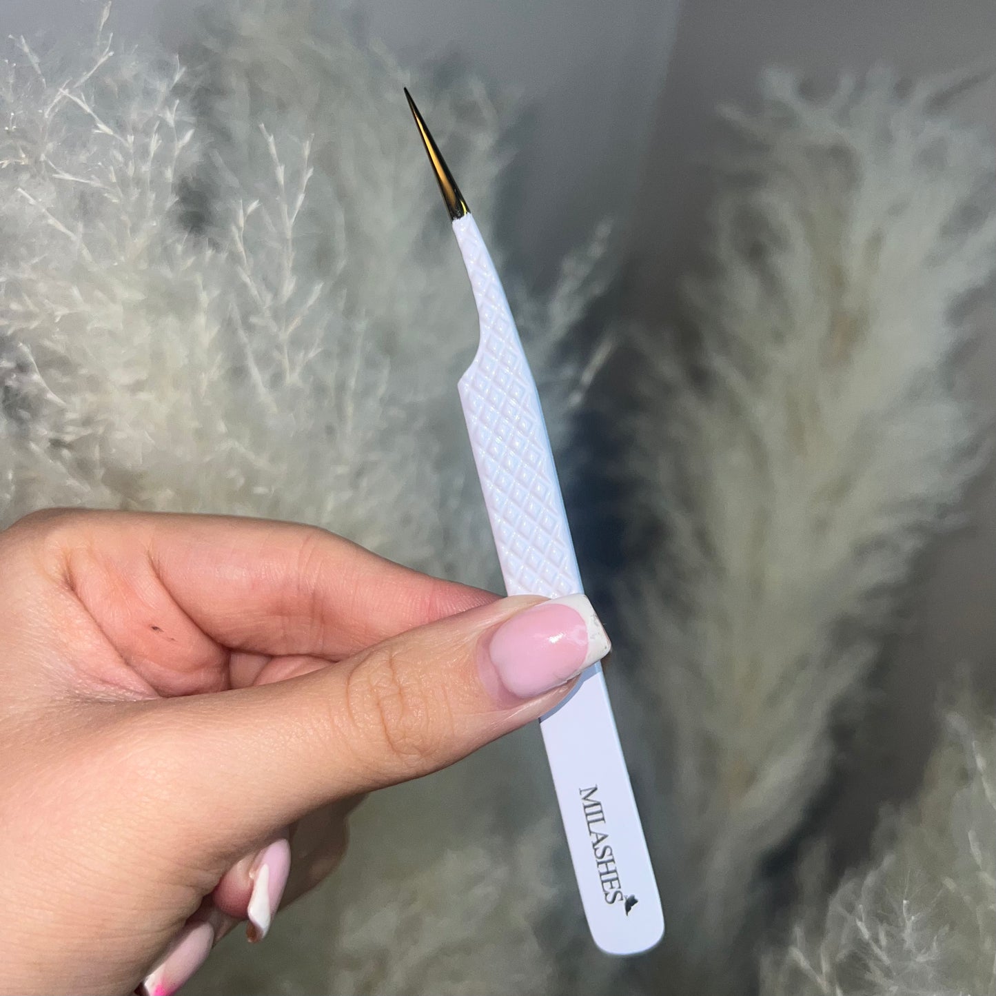 Straight Isolation Tweezer